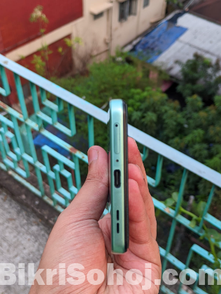 POCO F4 6/128 International Variant